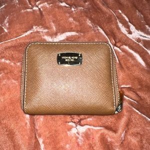 Michael Kors Leather Zip Wallet